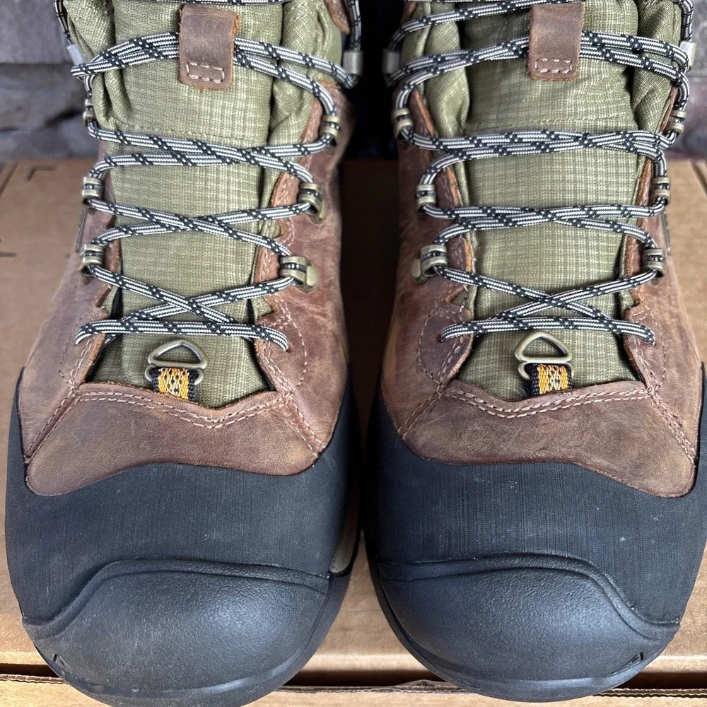 KEEN Men's Revel 4 Mid Height Polar Insulated Waterproof Snow Boots Size 12 M